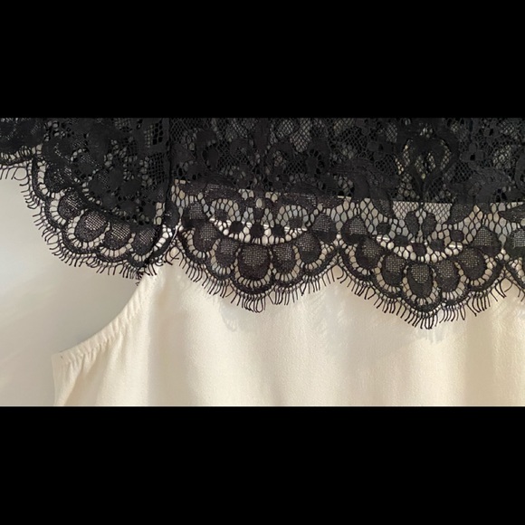 FOREVER NEW | Black Lace and White Top - Picture 4 of 8
